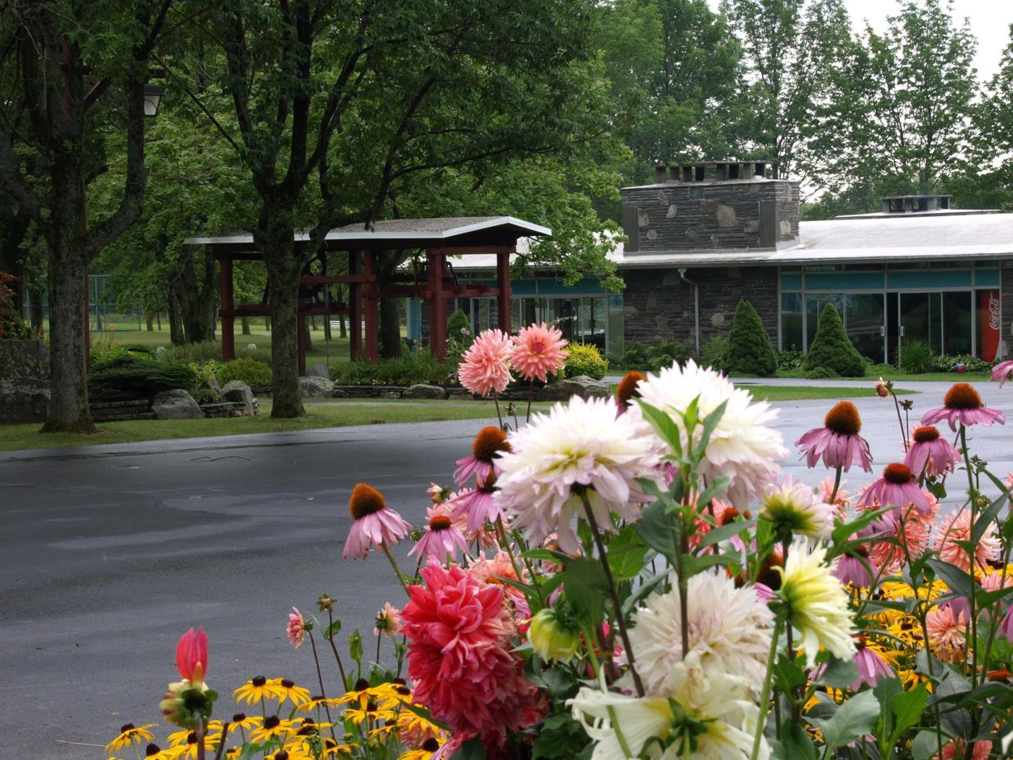 Lukans Farm Resort Hawley Bagian luar foto