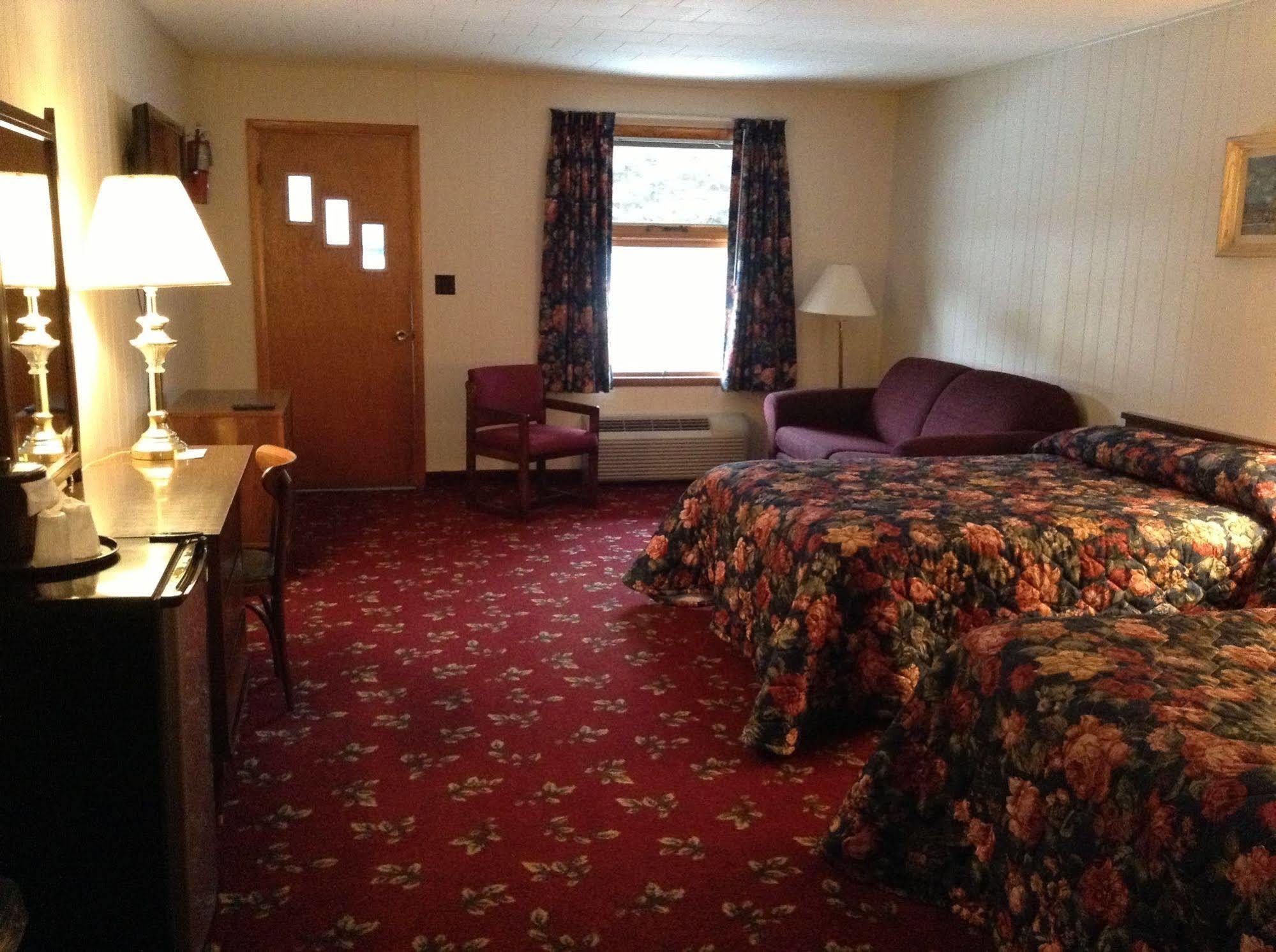 Lukans Farm Resort Hawley Bagian luar foto